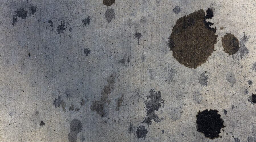 oil stains in concrete wall