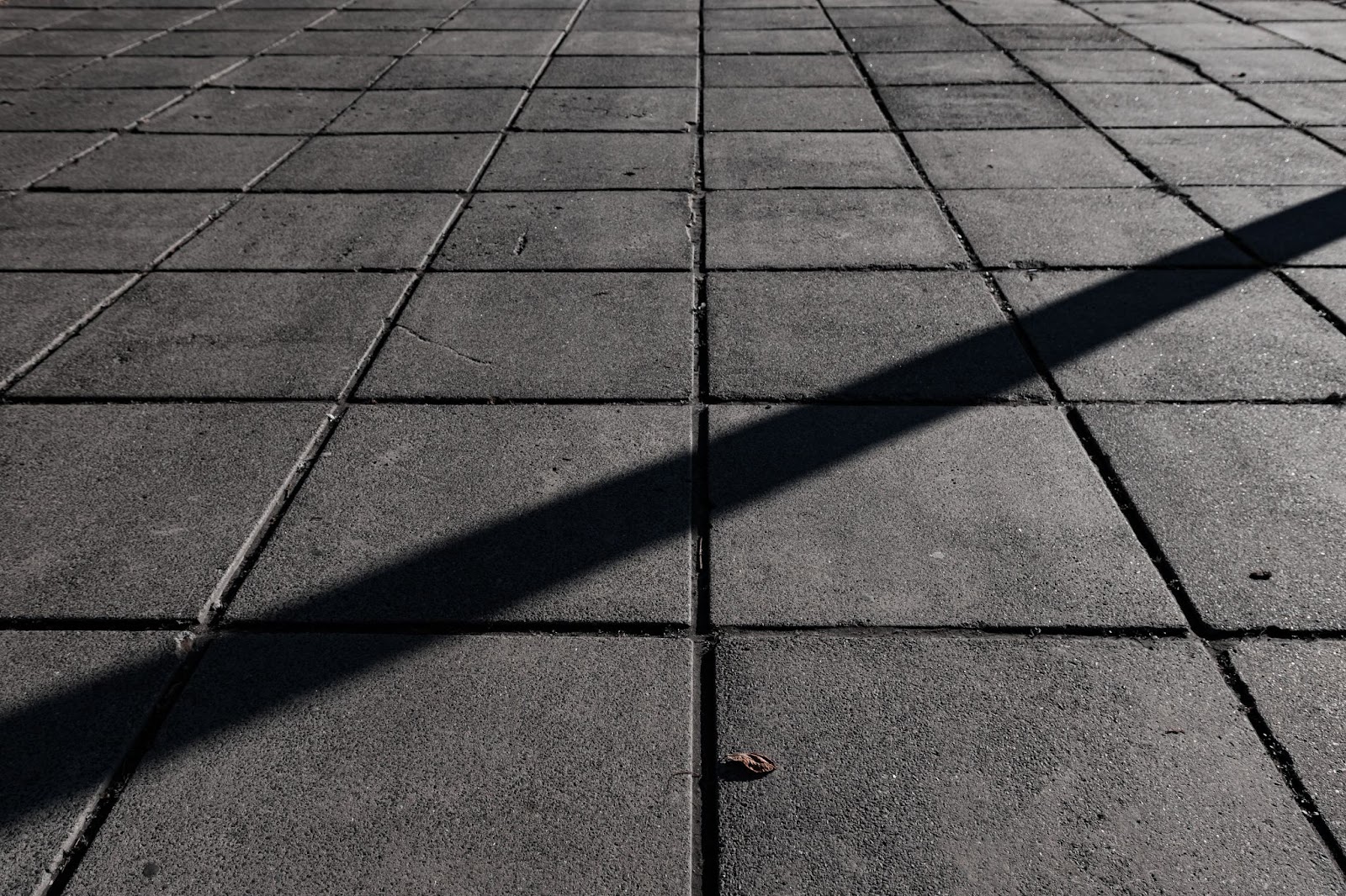 gray concrete pavement during daytime
